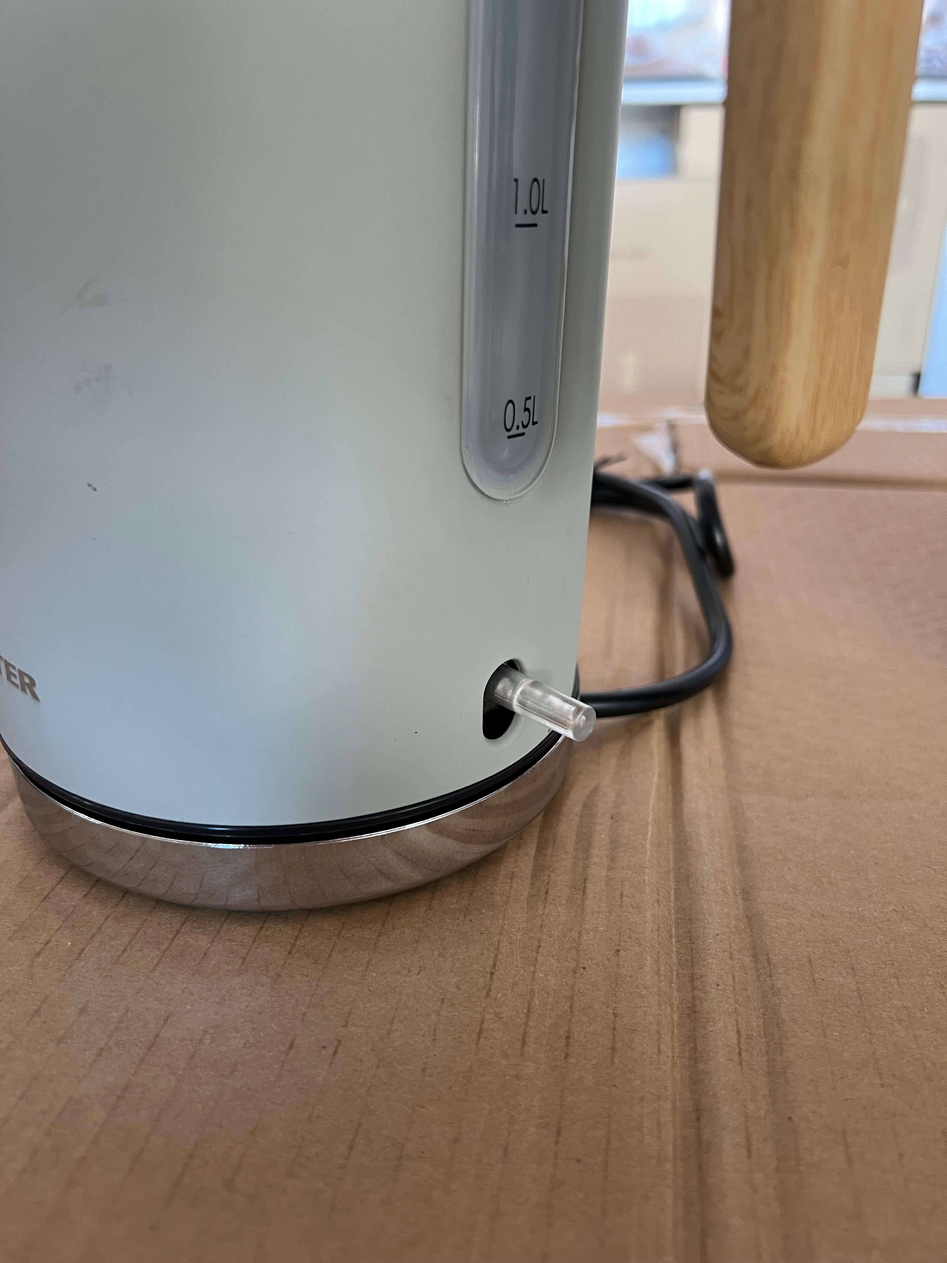 Original Salter 1.7Litre Electric Kettle Wooden LED & Handle