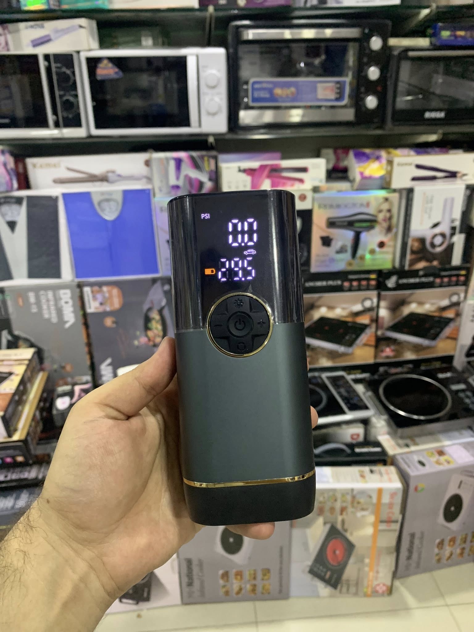 Digital Tire Inflator for Car, Motorcycle & Bike – Rechargeable Air Compressor