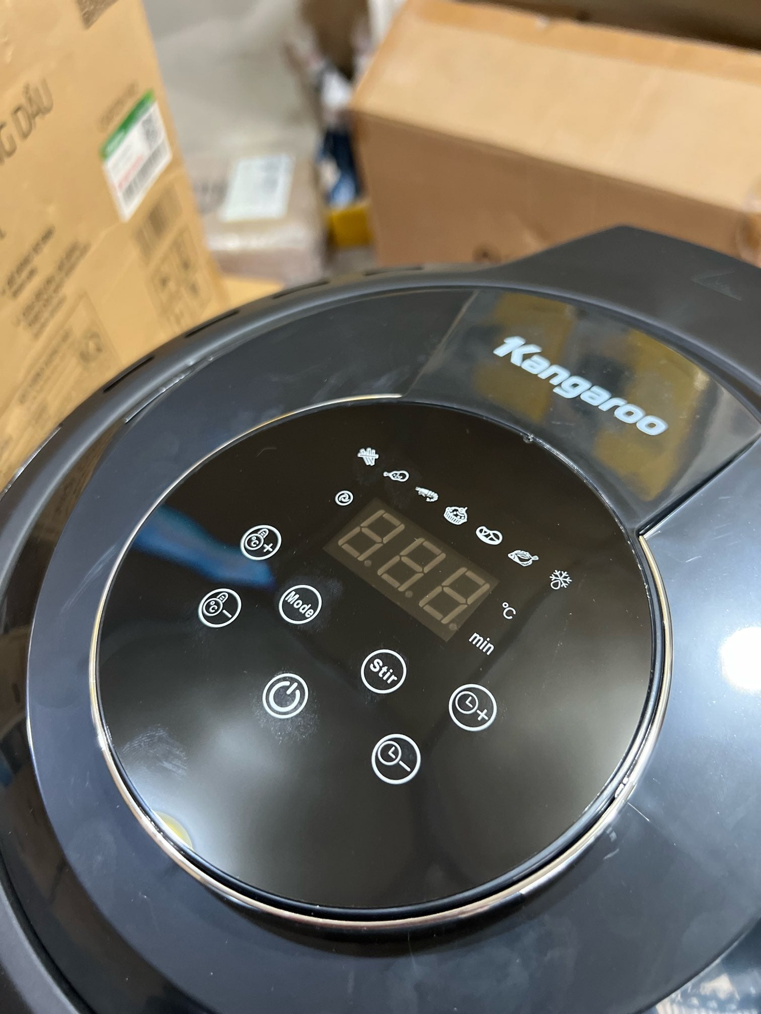 Kangaroo Vietnam Brand Airfryer