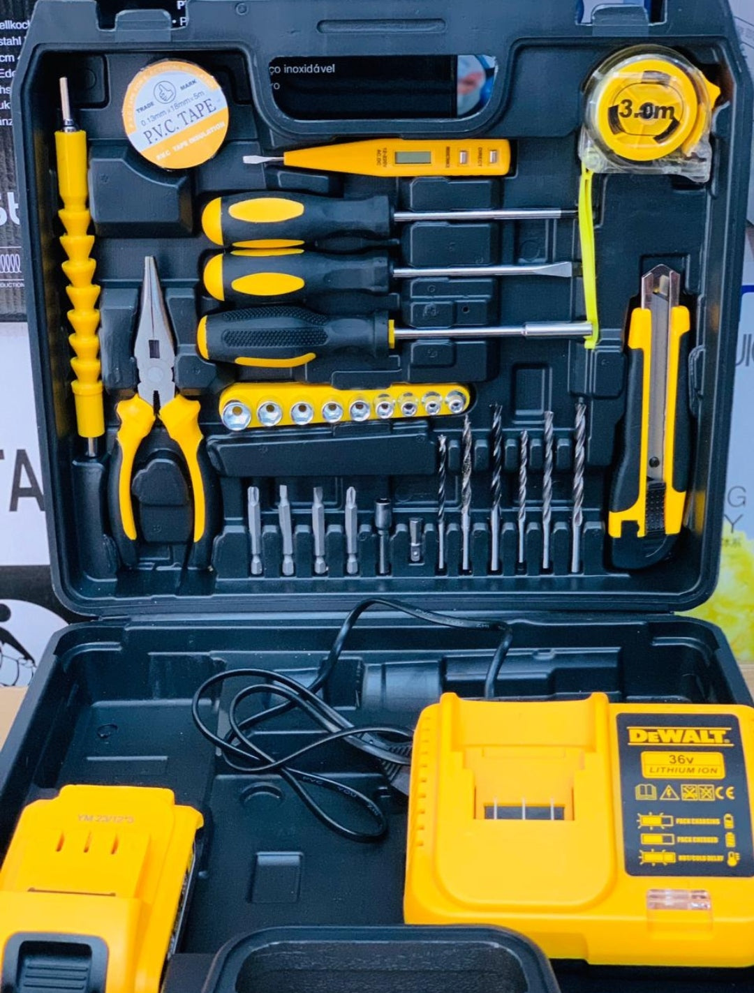 Lot imported DeWalt 36v drill machine with toolkit set