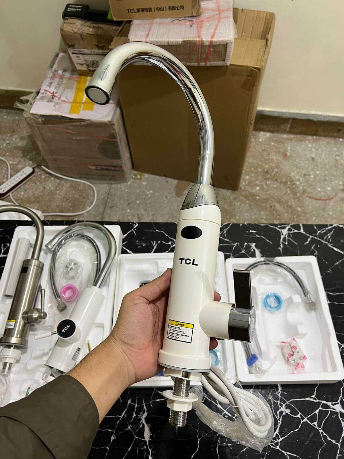 Lot Imported TCL Electric Heating Faucet
